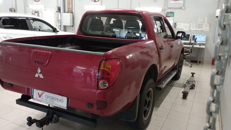 Mitsubishi L200 2008 года, 336 813 км - вид 3