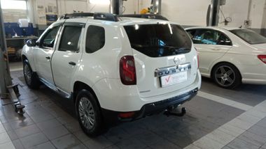 Renault Duster 2016 года, 118 000 км - вид 4