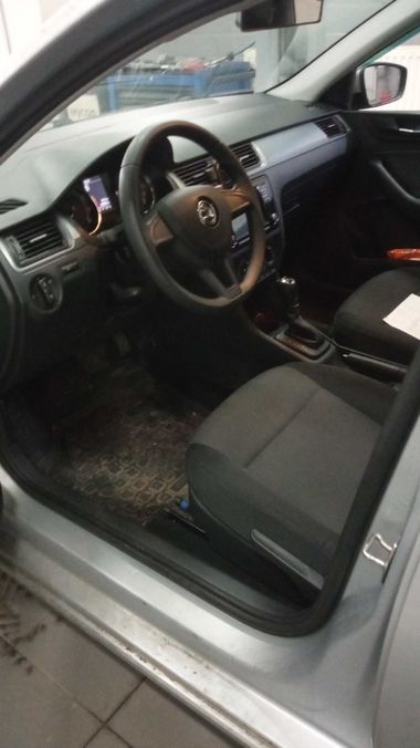 Skoda Rapid 2018 года, 169 860 км - вид 5