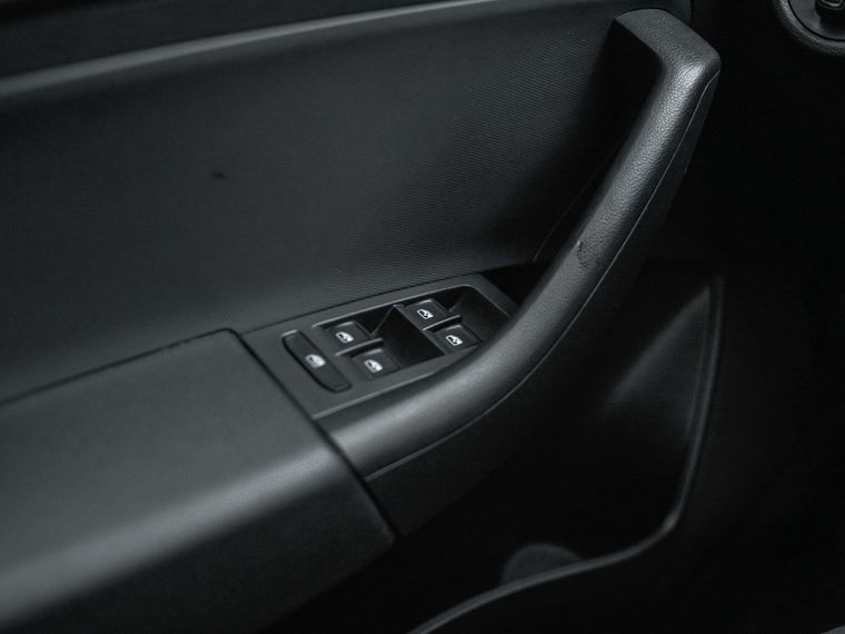 Skoda Rapid 2018 года, 169 860 км - вид 9