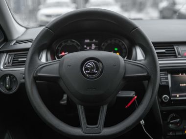 Skoda Rapid 2018 года, 169 860 км - вид 6