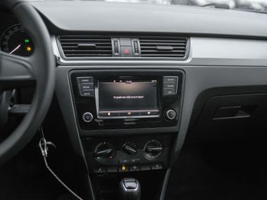 Skoda Rapid 2018 года, 169 860 км - вид 7