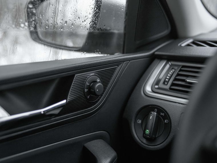 Skoda Rapid 2018 года, 169 860 км - вид 10