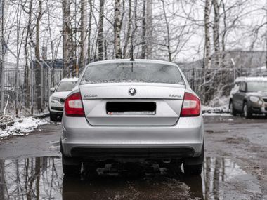 Skoda Rapid 2018 года, 169 860 км - вид 4