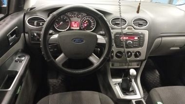 Ford Focus 2010 года, 323 151 км - вид 5