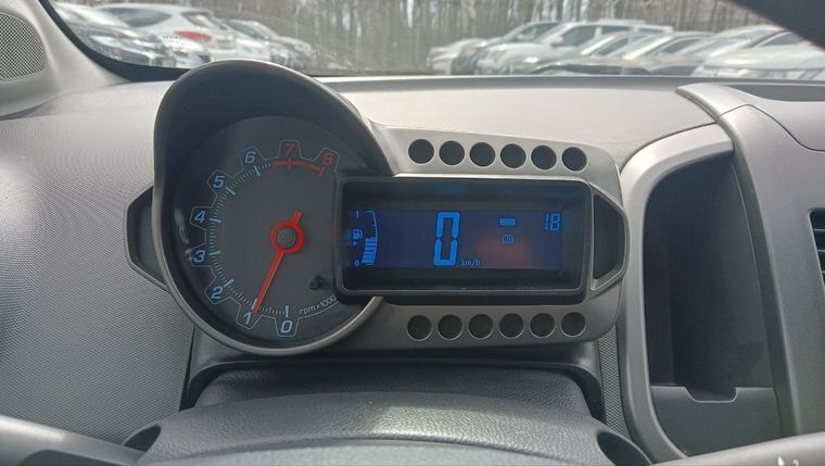 Chevrolet Aveo 2012 года, 181 556 км - вид 8