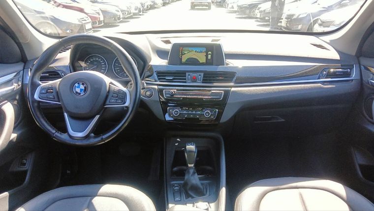 BMW X1 2017 года, 95 575 км - вид 7