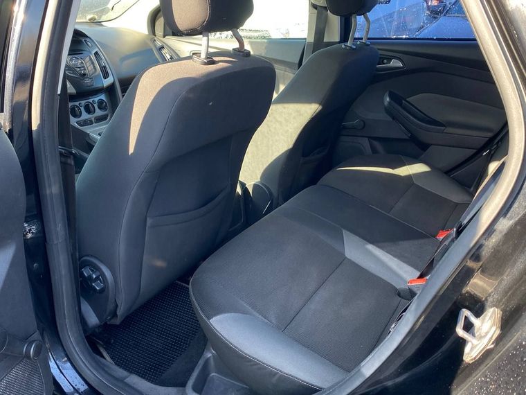 Ford Focus 2011 года, 123 990 км - вид 16