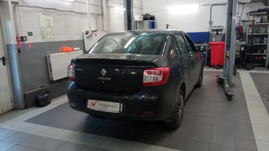 Renault Logan 2015 года, 74 000 км - вид 3