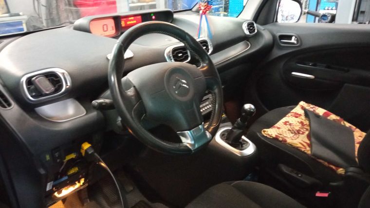 Citroen C3 Picasso 2012 года, 188 481 км - вид 5