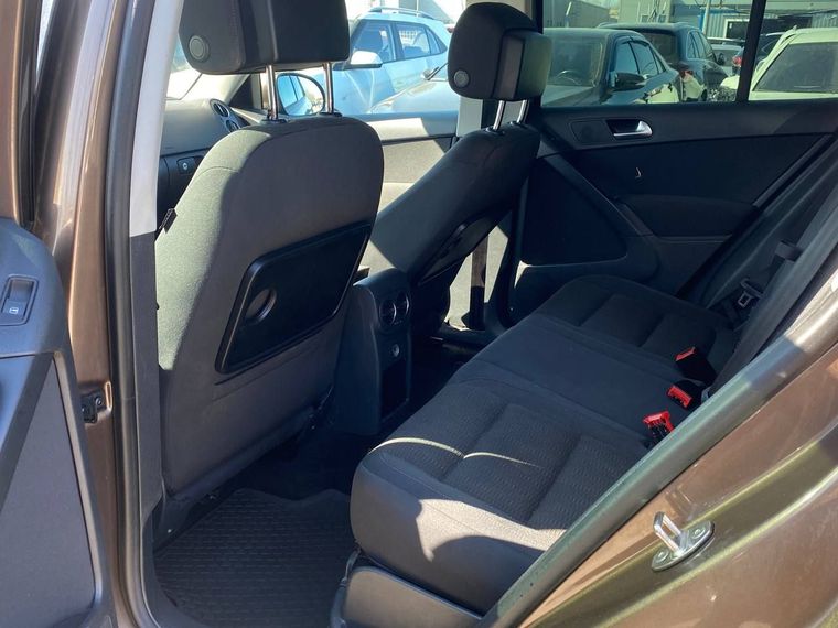 Volkswagen Tiguan 2014 года, 193 099 км - вид 16
