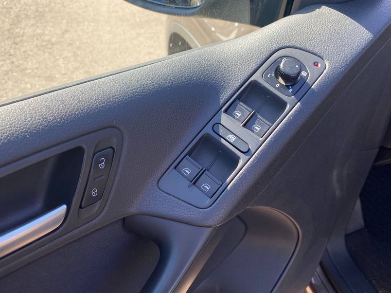 Volkswagen Tiguan 2014 года, 193 099 км - вид 14