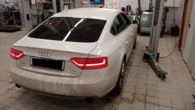 Audi A5 2014 года, 230 525 км - вид 3