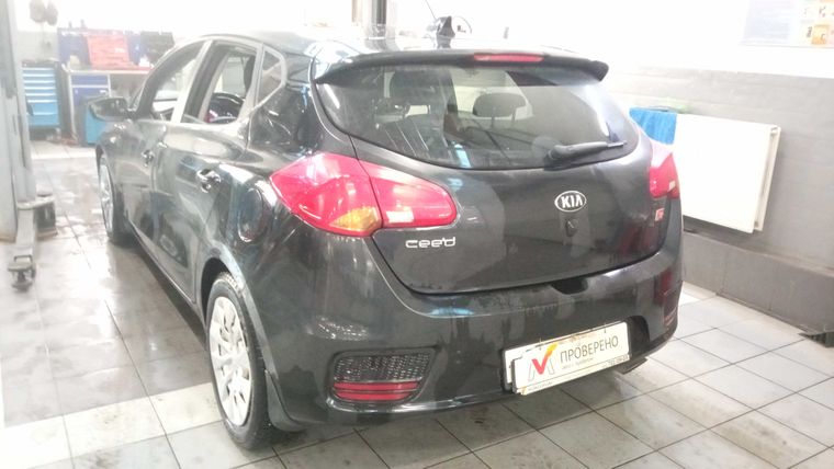 KIA Ceed 2018 года, 108 866 км - вид 4