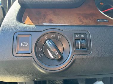 Volkswagen Passat 2008 года, 325 383 км - вид 15