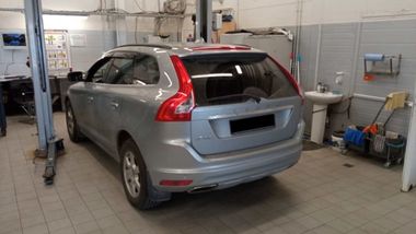 Volvo XC60 2016 года, 97 823 км - вид 4