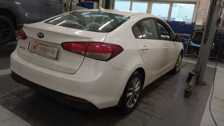 Kia Cerato 2017 года, 165 426 км - вид 3