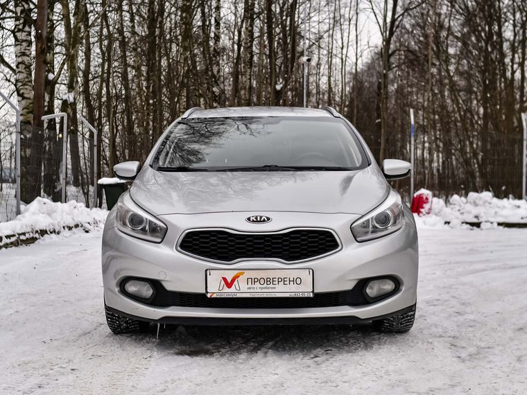 Kia Ceed 2014 года, 227 391 км - вид 3