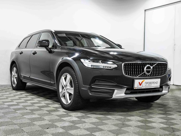 Volvo V90 Cross Country 2019 года, 199 780 км - вид 4