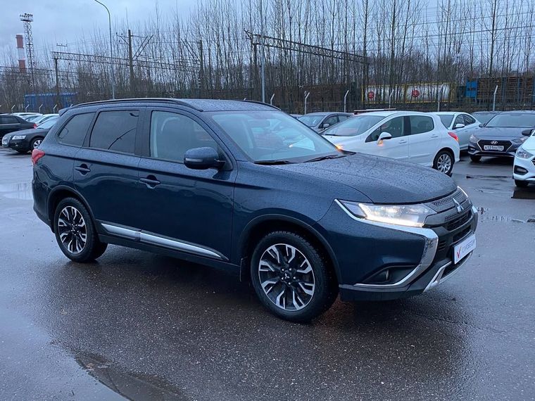 Mitsubishi Outlander 2021 года, 53 903 км - вид 3