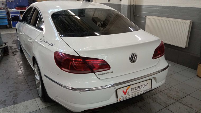 Volkswagen Passat CC 2013 года, 162 756 км - вид 4