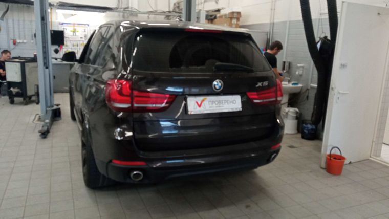 BMW X5 2013 года, 230 000 км - вид 4