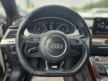 Audi A8 2010 года, 318 711 км - вид 10