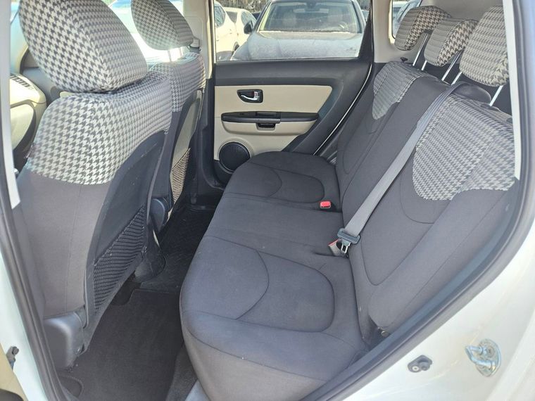 Kia Soul 2013 года, 244 408 км - вид 12