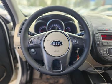 KIA Soul 2013 года, 244 408 км - вид 9
