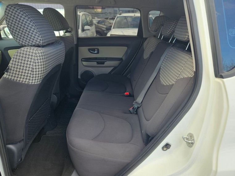 KIA Soul 2013 года, 244 408 км - вид 14