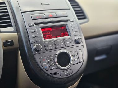 KIA Soul 2013 года, 244 408 км - вид 10