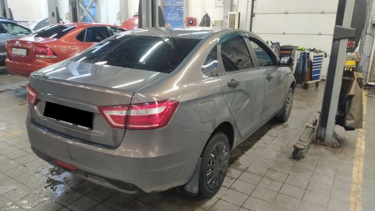 ВАЗ (LADA) Vesta 2018 года, 114 050 км - вид 3