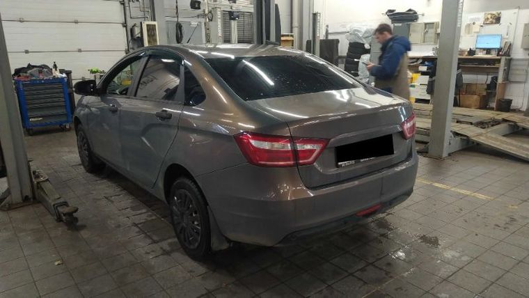 ВАЗ (LADA) Vesta 2018 года, 114 050 км - вид 4