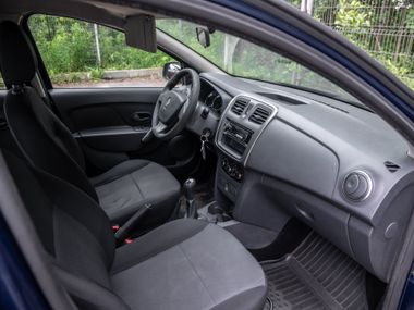 Renault Logan 2016 года, 240 000 км - вид 11