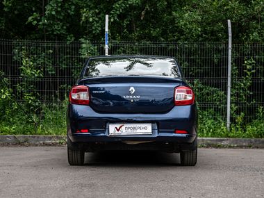 Renault Logan 2016 года, 240 000 км - вид 4