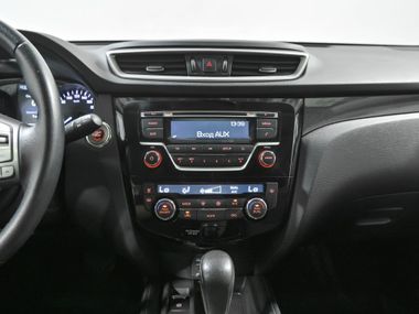 Nissan X-Trail 2018 года, 187 100 км - вид 12