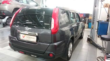 Nissan X-Trail 2011 года, 250 994 км - вид 3
