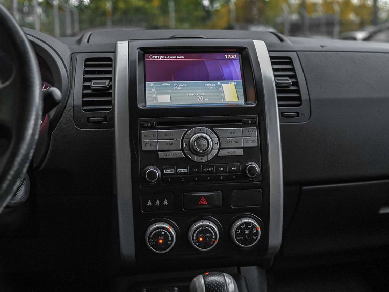 Nissan X-Trail 2011 года, 250 000 км - вид 9