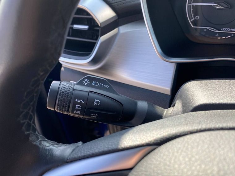 Geely Coolray 2021 года, 121 915 км - вид 9