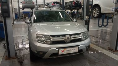 Renault Duster 2019 года, 126 530 км - вид 3