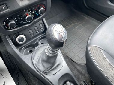Renault Duster 2019 года, 126 530 км - вид 13