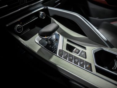 Белый Geely Coolray 2023 года | VIN 439220