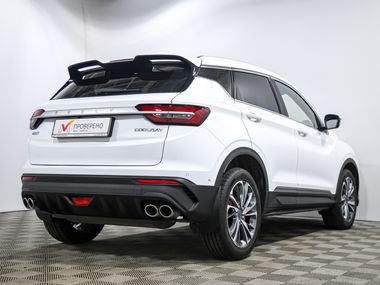 Белый Geely Coolray 2023 года | VIN 439220