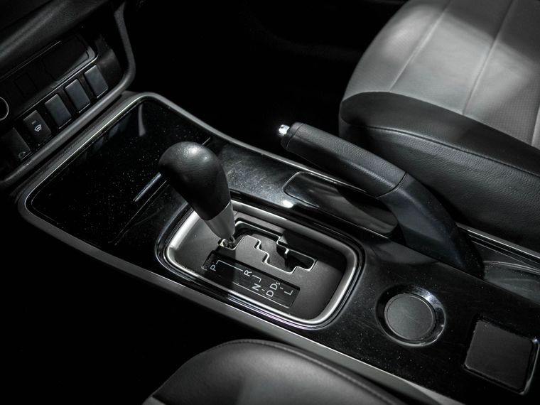 Mitsubishi Outlander 2017 года, 167 836 км - вид 13
