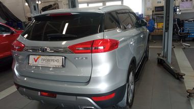 Geely Atlas 2019 года, 65 699 км - вид 3