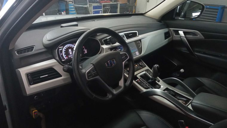 Geely Atlas 2019 года, 65 699 км - вид 5