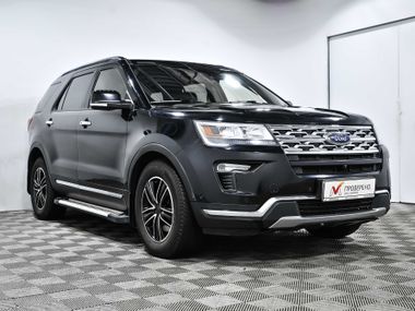 Ford Explorer 2018 года, 135 032 км - вид 3