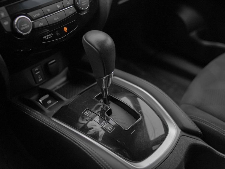 Nissan X-Trail 2016 года, 148 882 км - вид 10