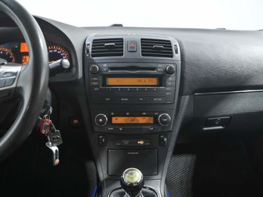 Toyota Avensis 2009 года, 320 539 км - вид 9