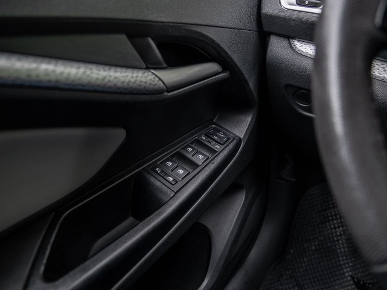 ВАЗ (LADA) Vesta Cross 2021 года, 70 400 км - вид 12